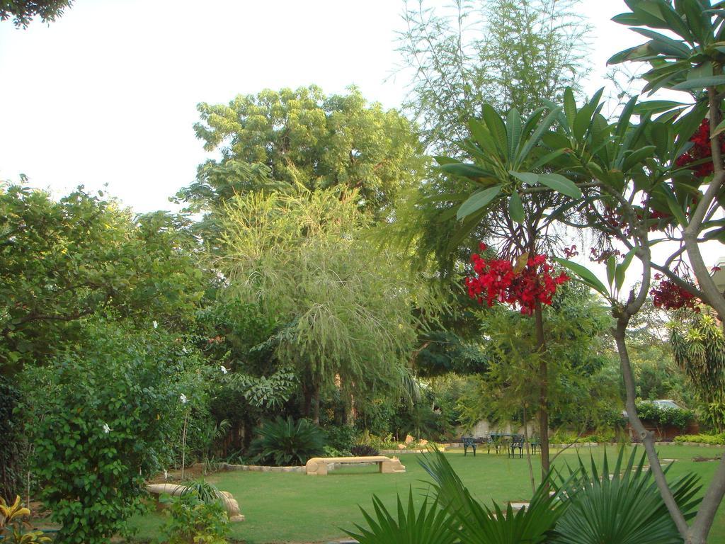 Barwara Kothi Hotel Jaipur Bagian luar foto