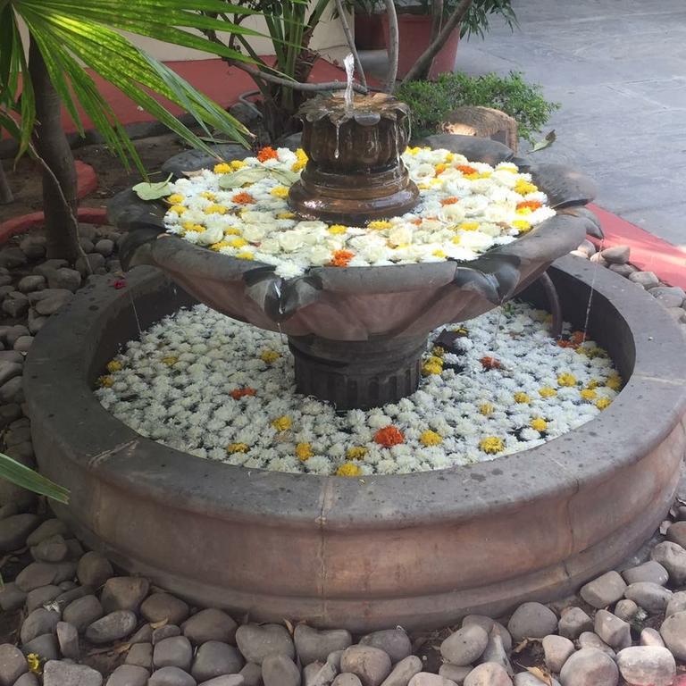 Barwara Kothi Hotel Jaipur Bagian luar foto