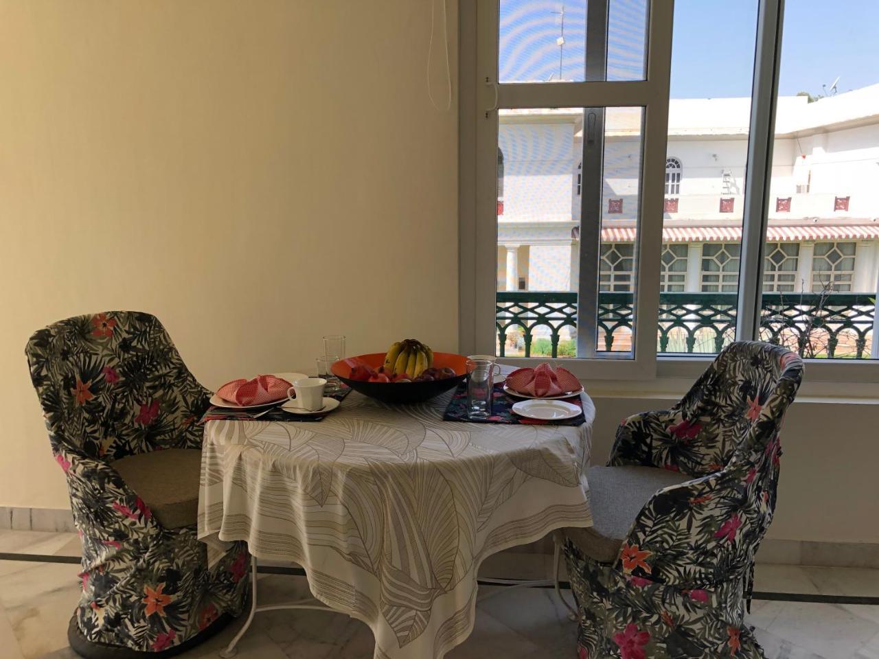 Barwara Kothi Hotel Jaipur Bagian luar foto
