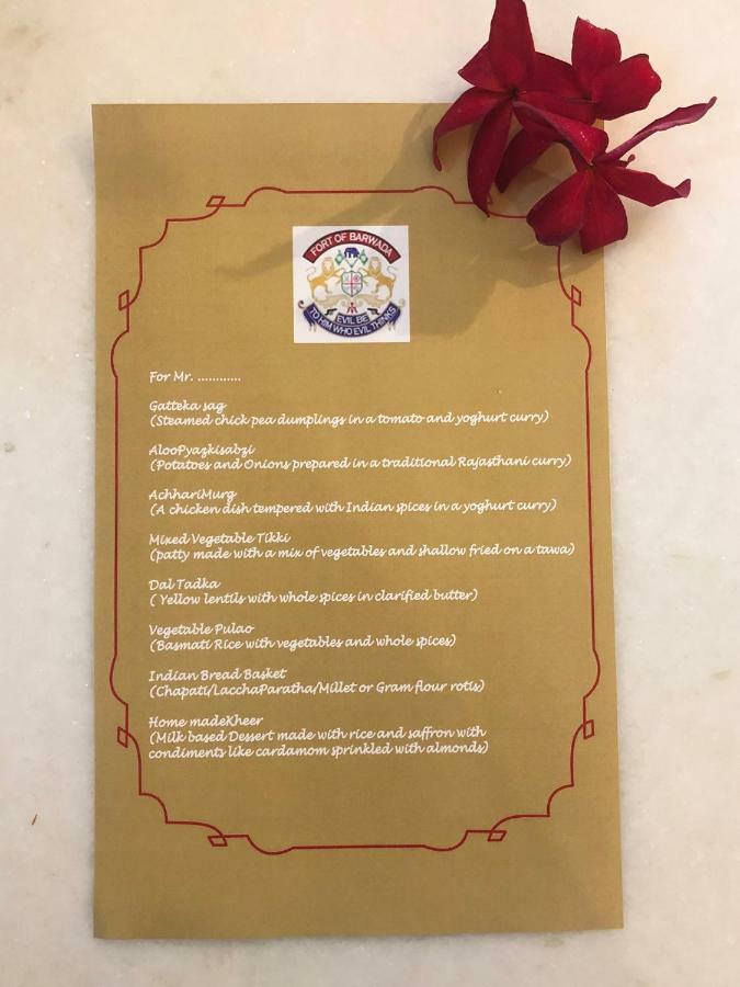 Barwara Kothi Hotel Jaipur Bagian luar foto